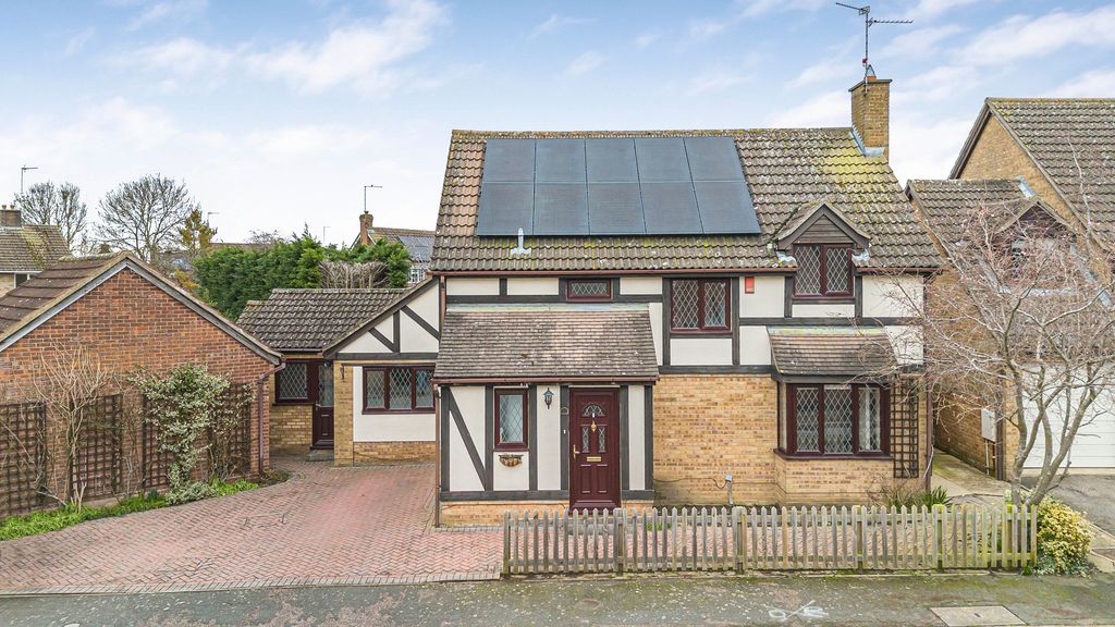 Property photo 1 of 27