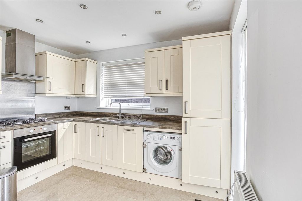 Property photo 2 of 15 316A6313_Hdr.Jpg