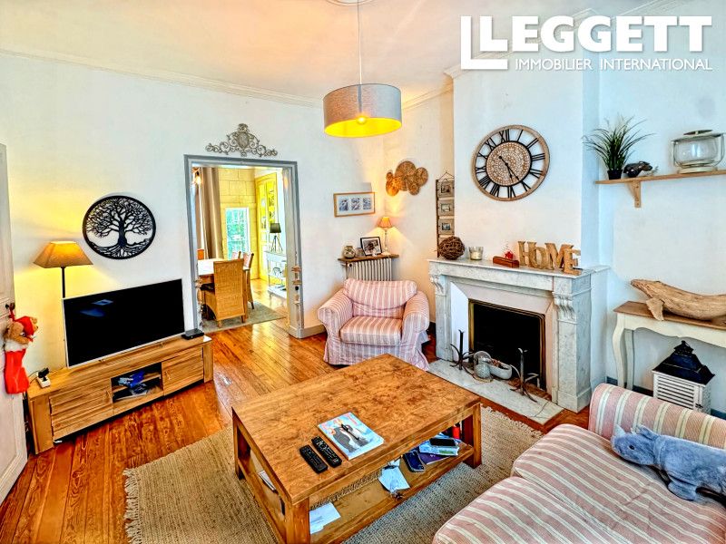 Property photo 2 of 10