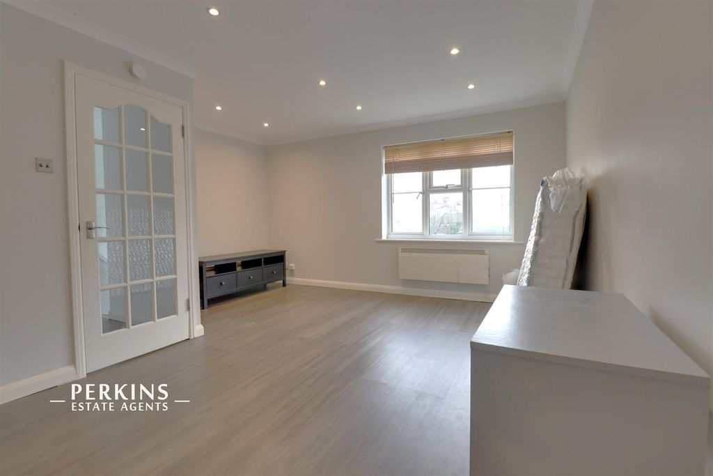 Property photo 2 of 4 Rec.Jpg