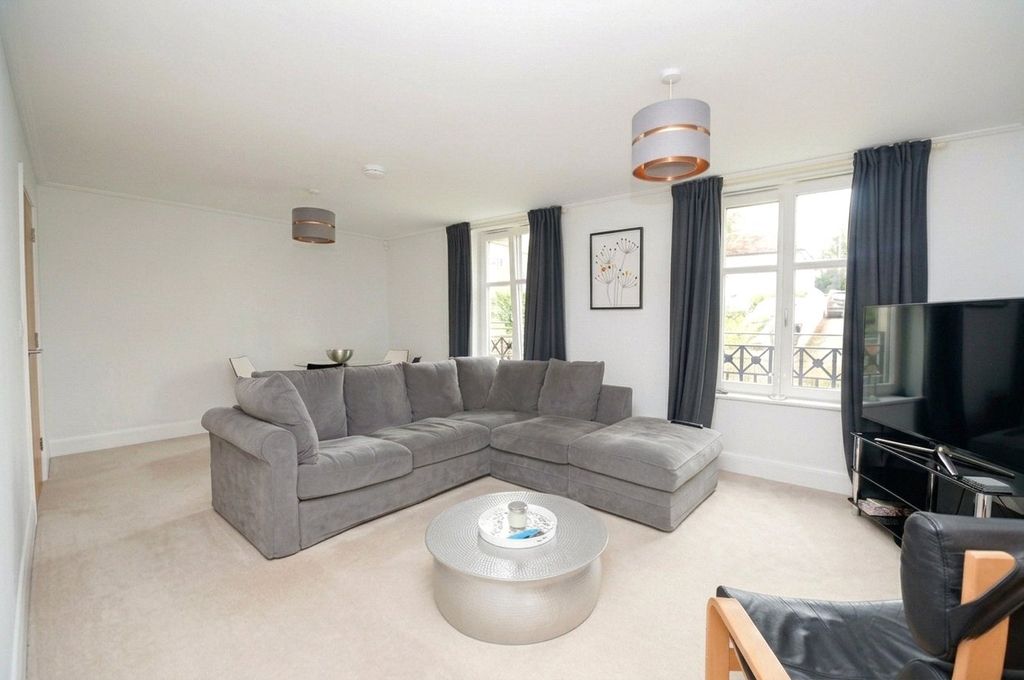 Property photo 2 of 11 Picture No. 39