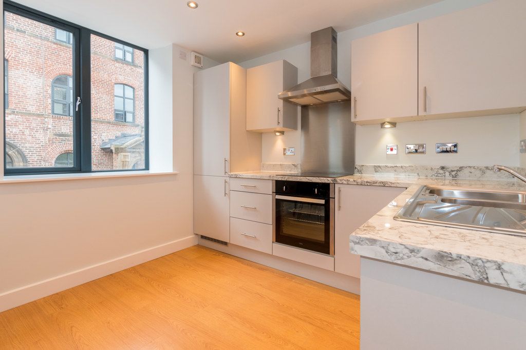 Property photo 2 of 10 Jpg