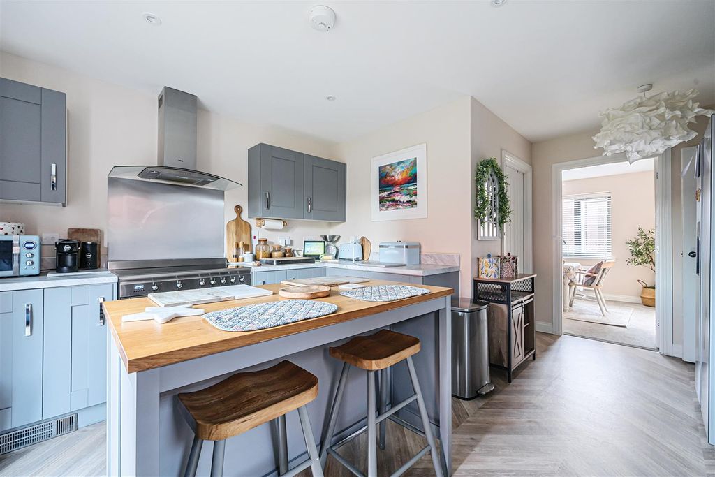 Property photo 2 of 21 1230801 (5).Jpg