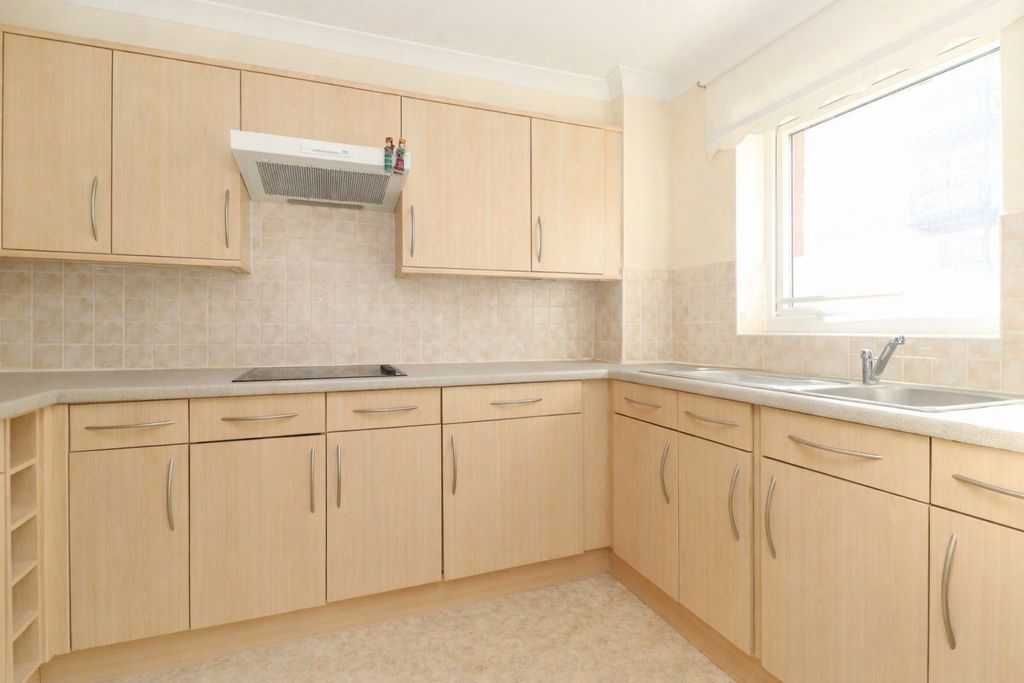 Property photo 2 of 10 Picture 2