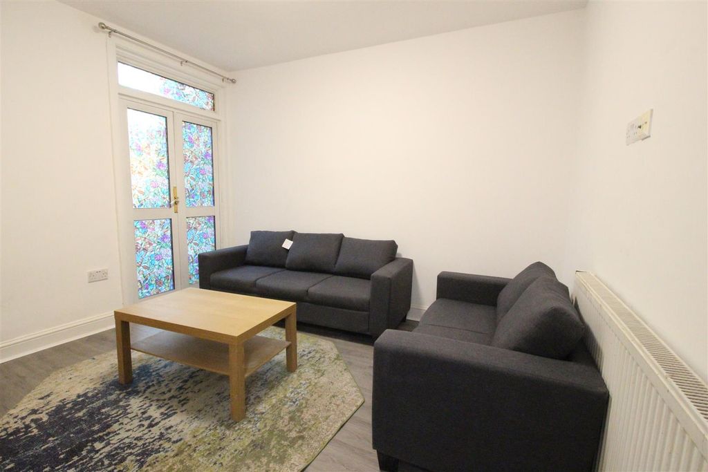Property photo 2 of 7 Img_0975.Jpg
