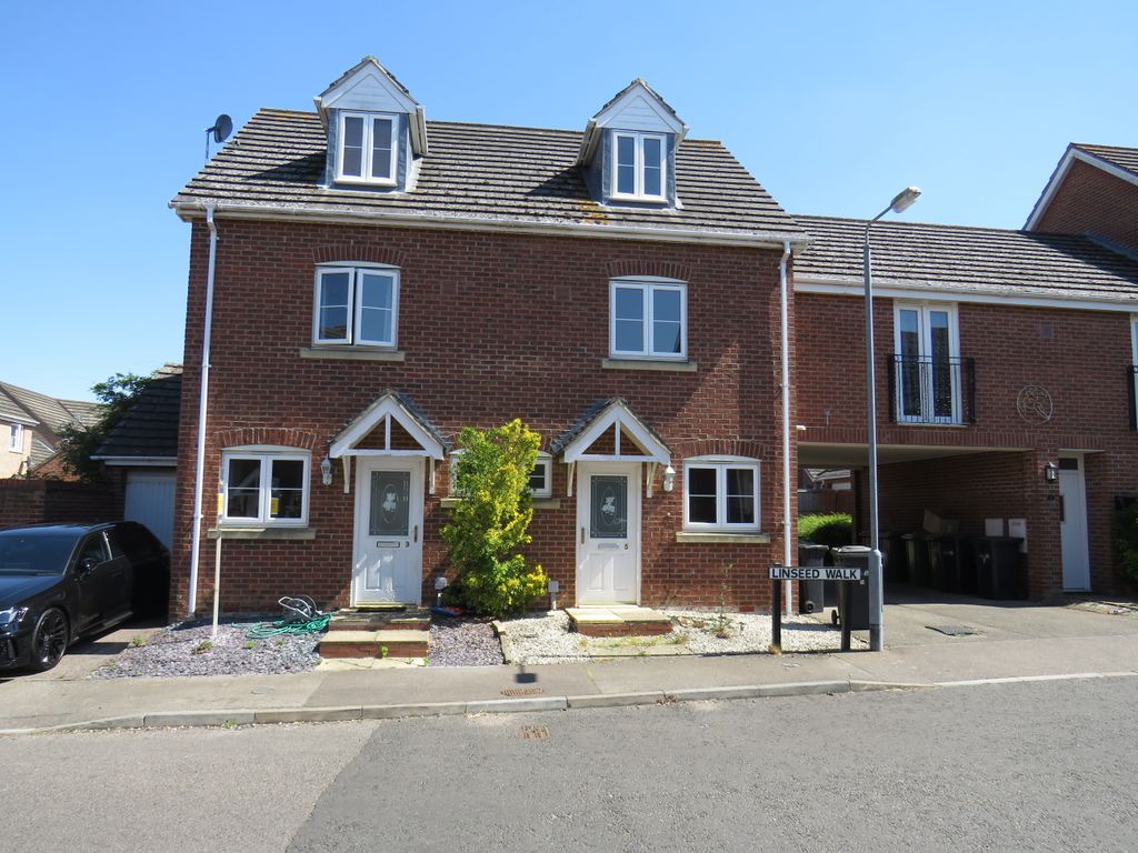 Property photo 1 of 2 Front