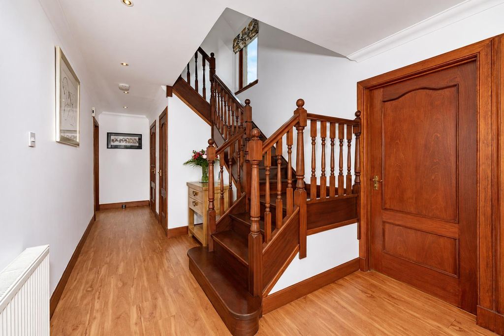 Property photo 3 of 68 2 Westmuir Brechin-3.Jpg