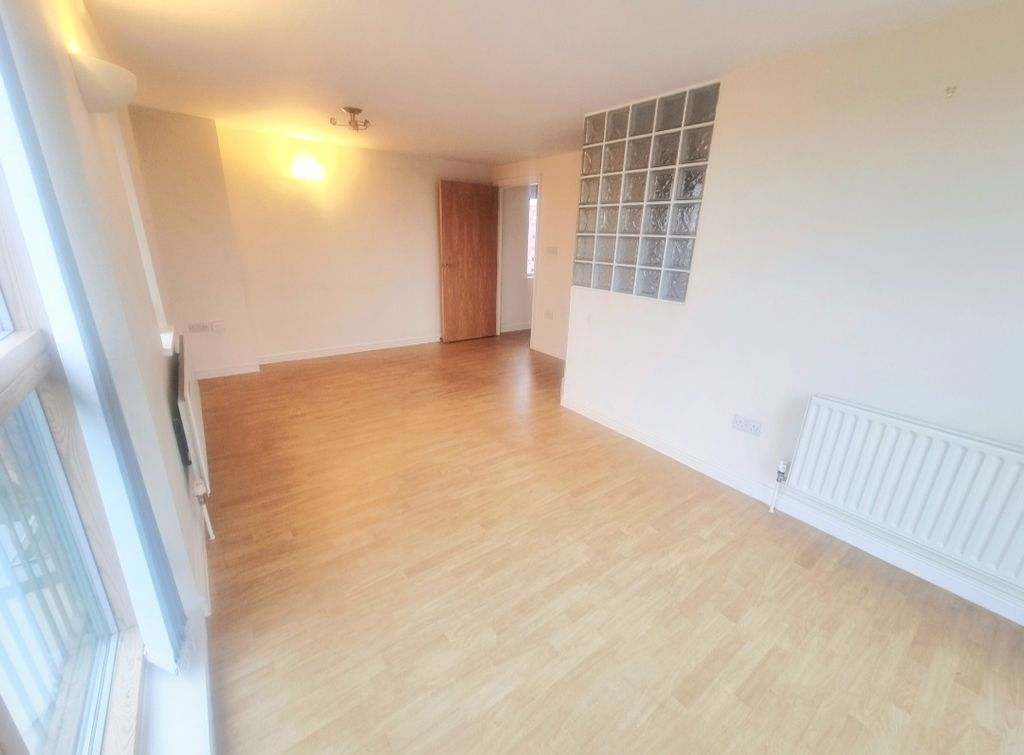 Property photo 3 of 13 Living Room