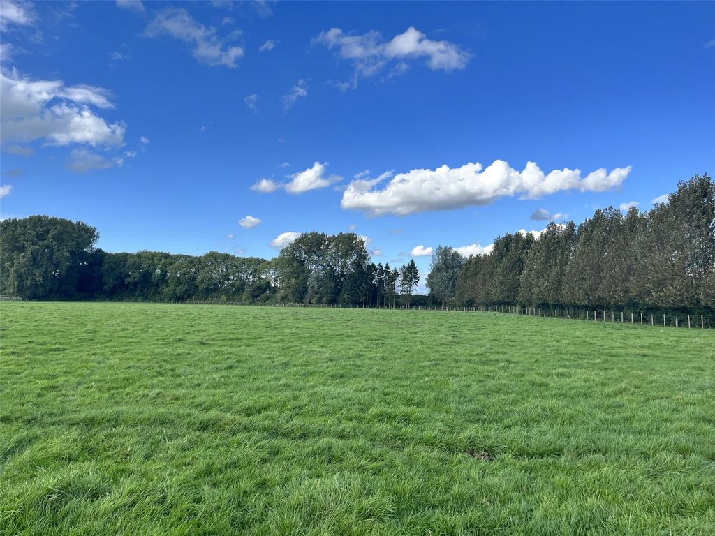 Property photo 2 of 10 Picture No. 02