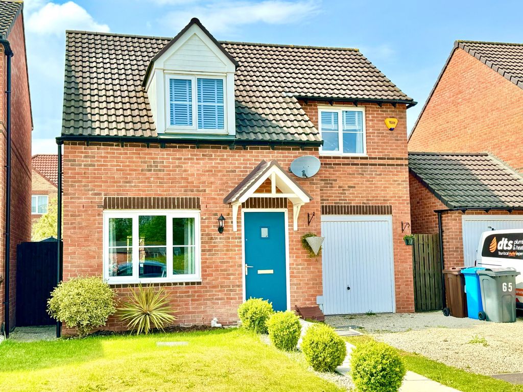 Property photo 2 of 16 Donfvahq
