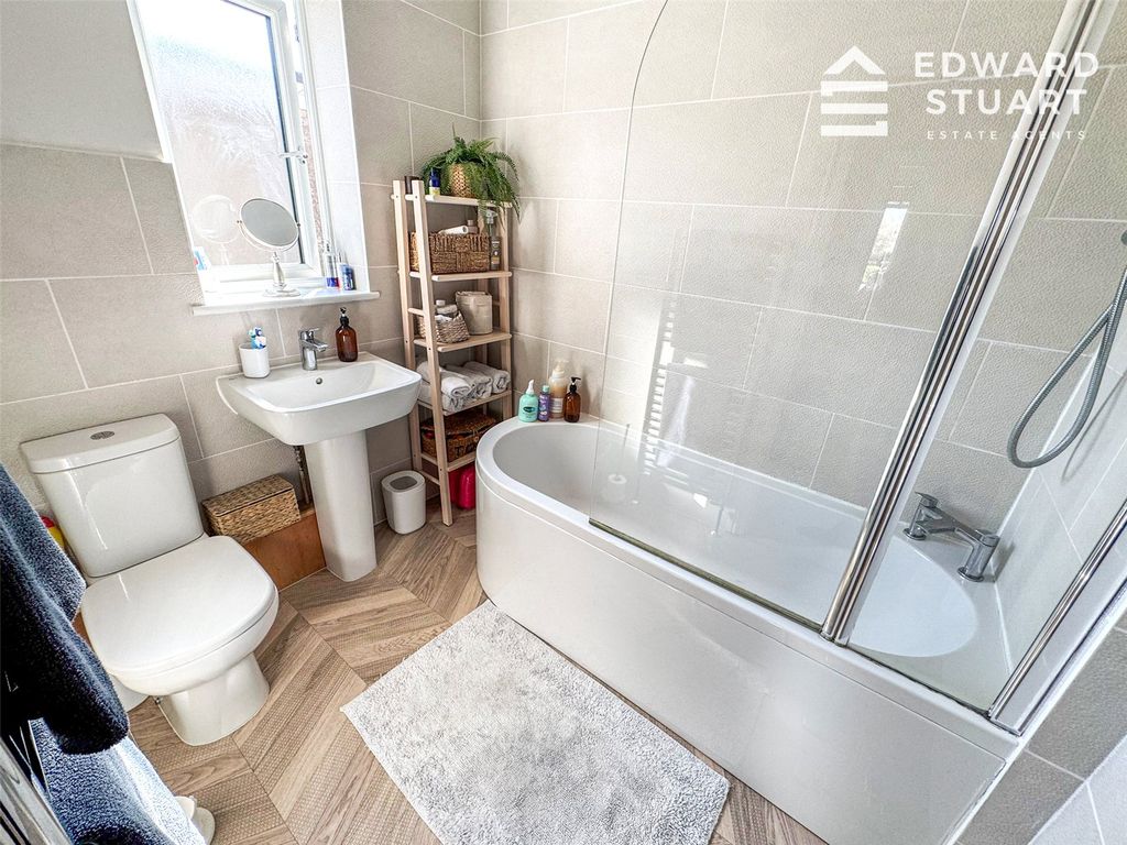 Property photo 2 of 15 Picture No. 03