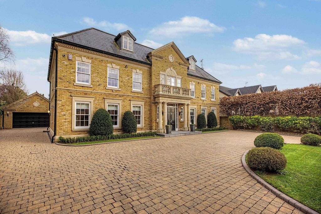 Property photo 1 of 20