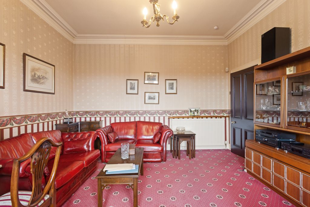 Property photo 3 of 26 58 Redhouse Road 06