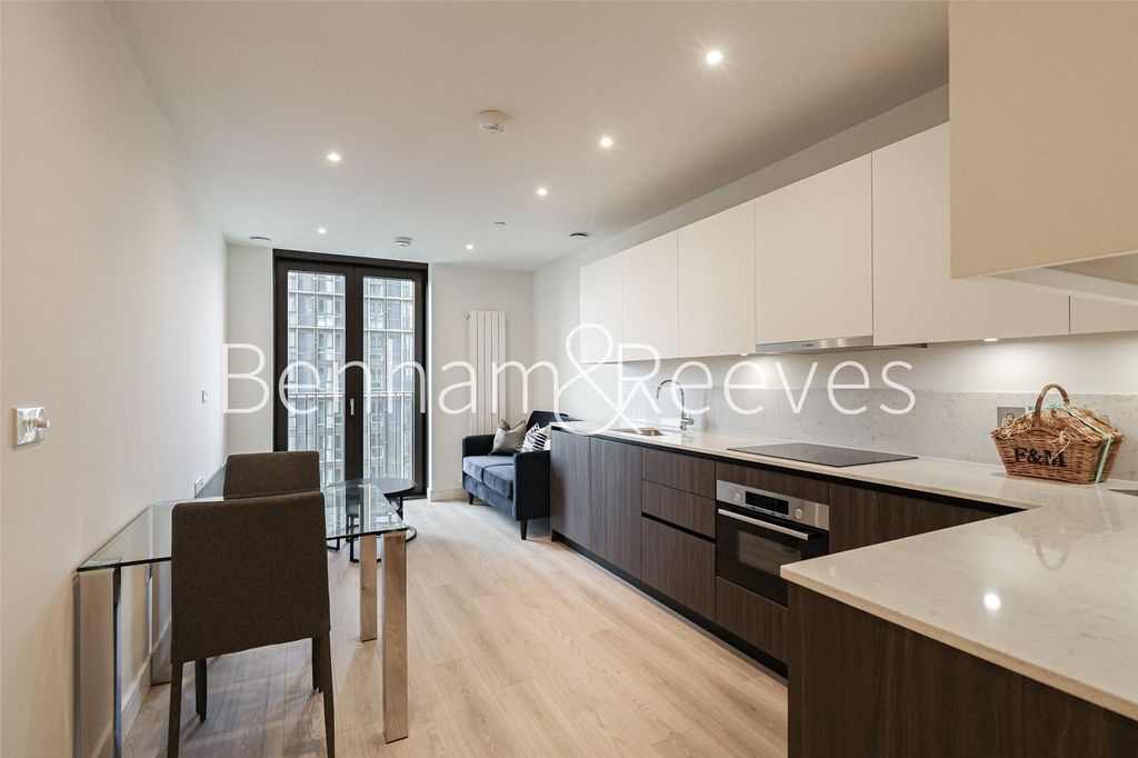 Property photo 2 of 12 Picture No. 01