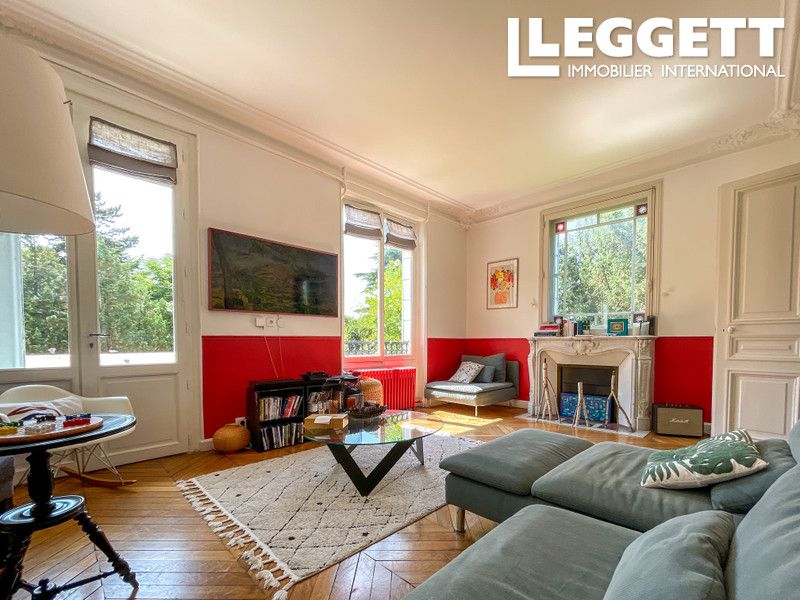 Property photo 3 of 10