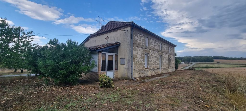 Property photo 1 of 20 Main Exterior View