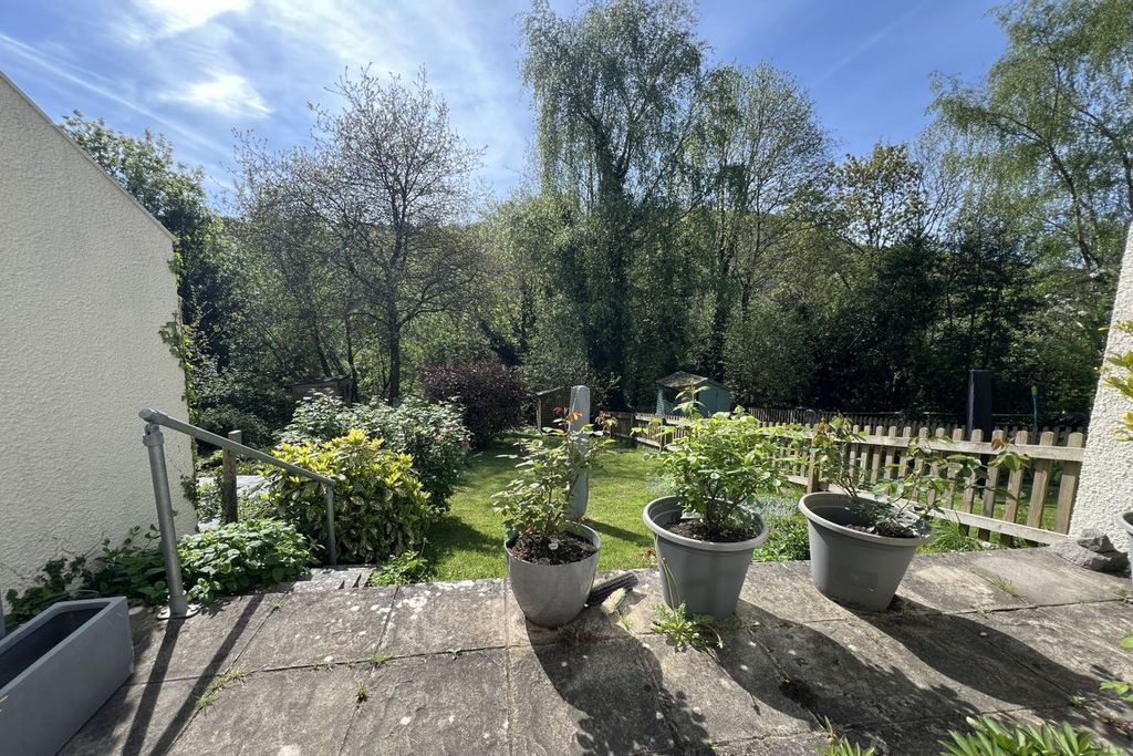 Property photo 3 of 18