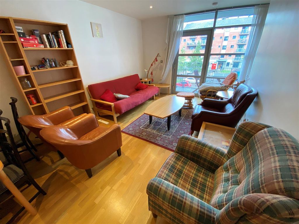 Property photo 2 of 15