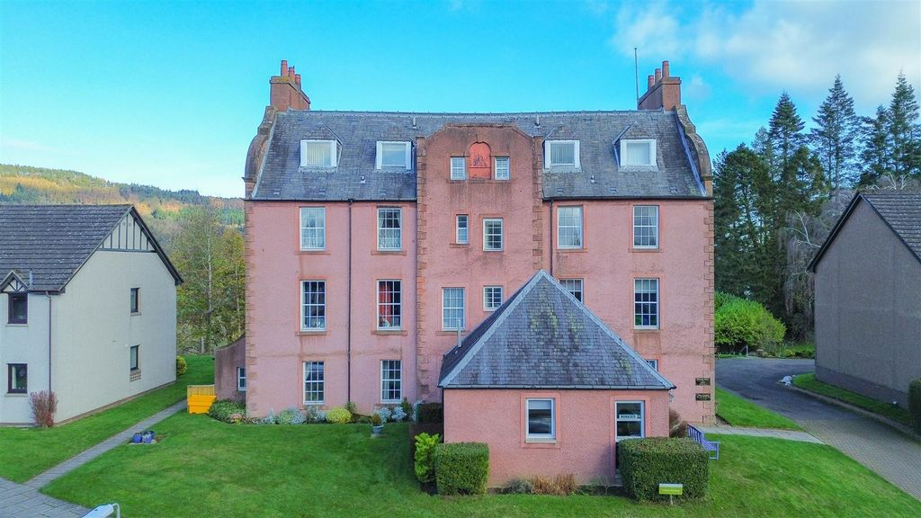 Property photo 1 of 19 Sohvbrpfyemhgeetcmt68A.Jpg