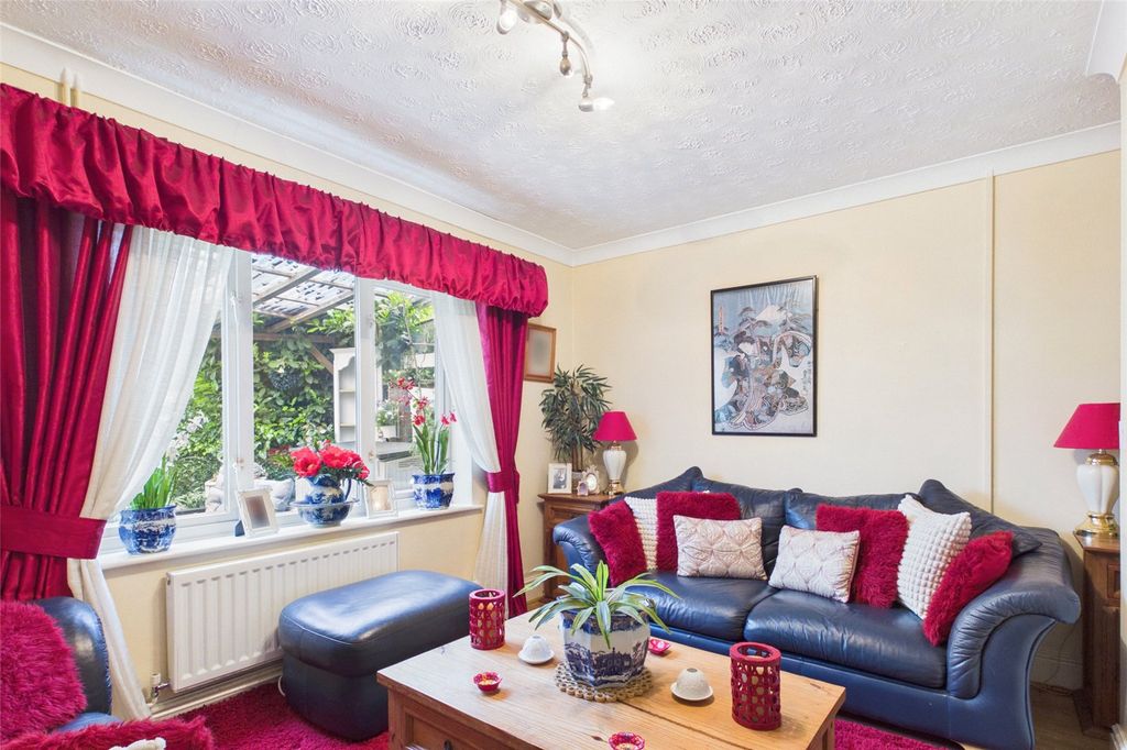 Property photo 2 of 12 Picture No. 01