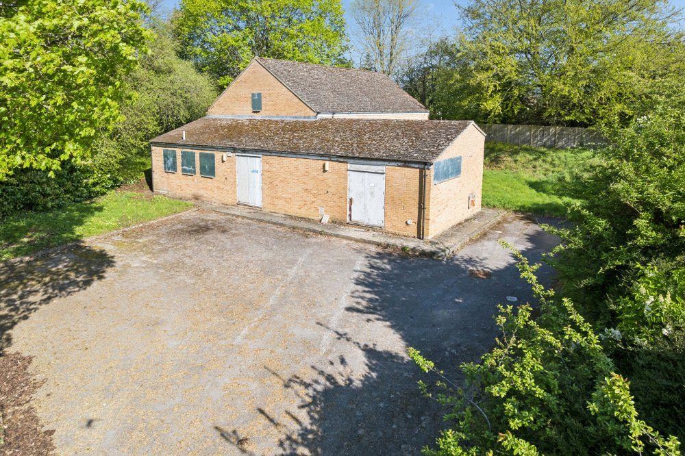 Property photo 2 of 8 Front External