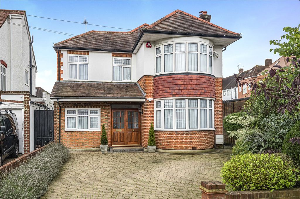 Property photo 1 of 28 Picture No. 03