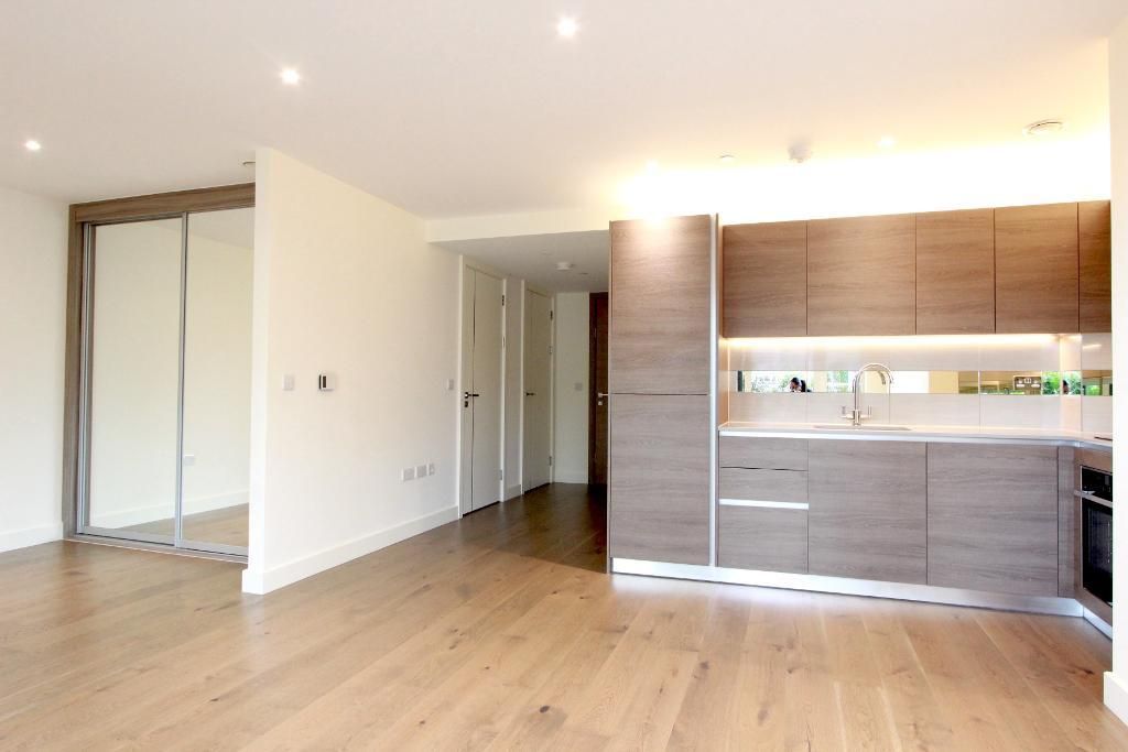 Property photo 3 of 11 Photo 3