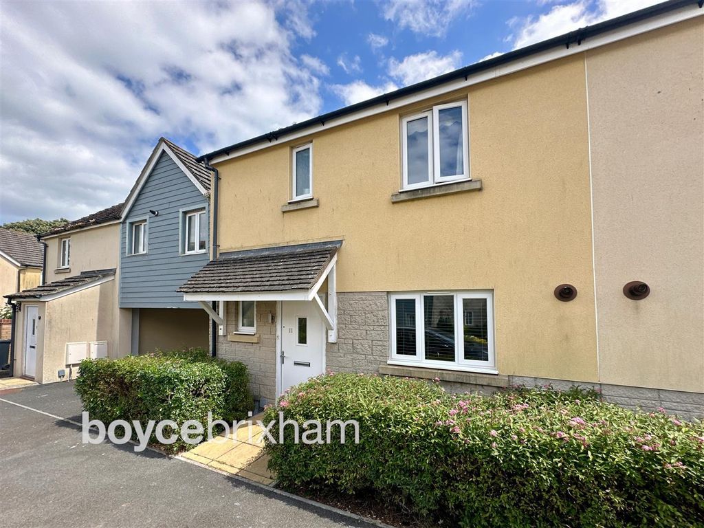 Property photo 1 of 17 Watermark Photo.Jpg
