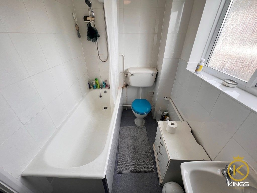 Property photo 3 of 5