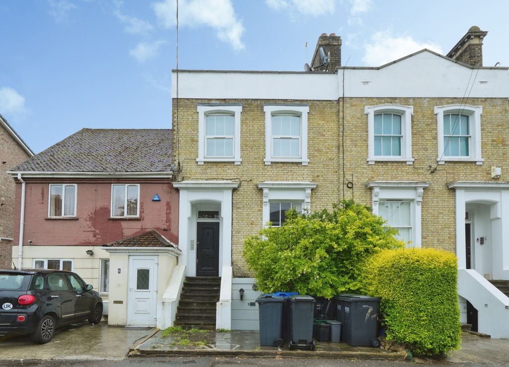 Property photo 2 of 15 Pbox-Img.Jpg