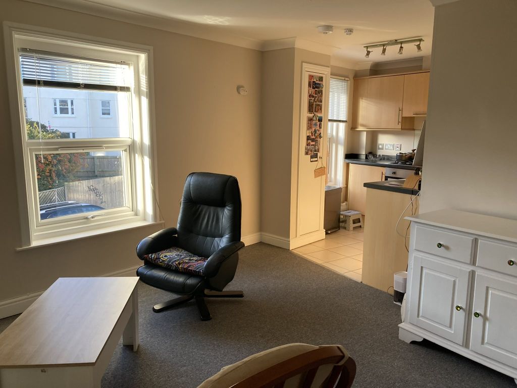 Property photo 2 of 8 Img_5572