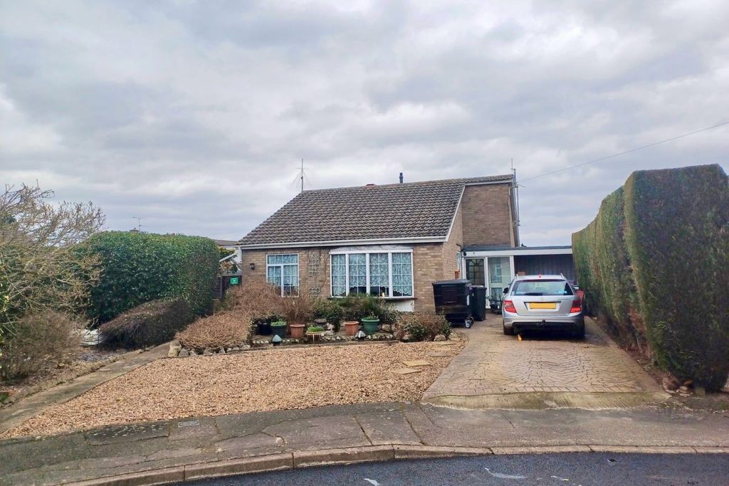 Property photo 1 of 13