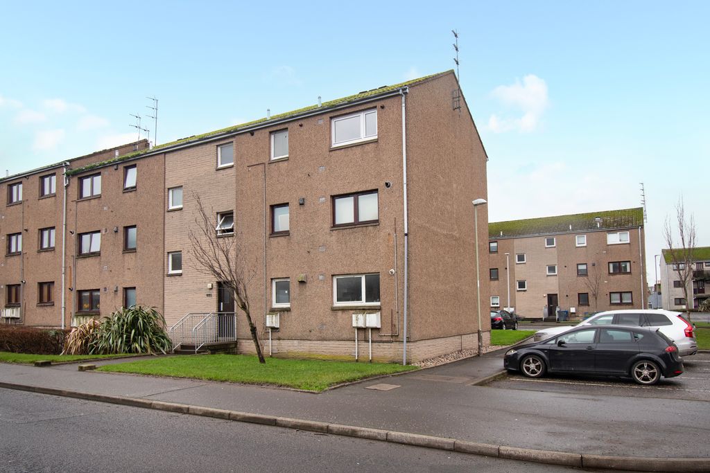 Property photo 3 of 21