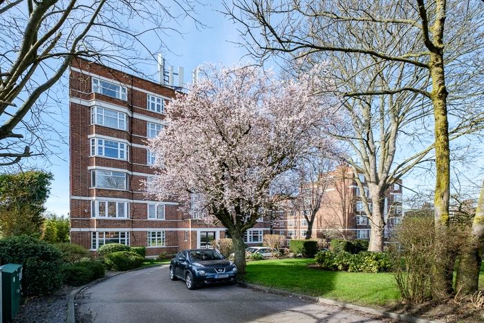 Property photo 1 of 2 Flat-12-Barringto...