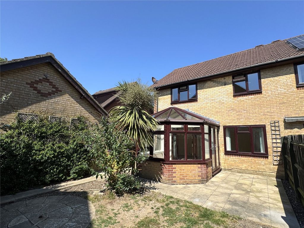 Property photo 2 of 13 Picture No. 18