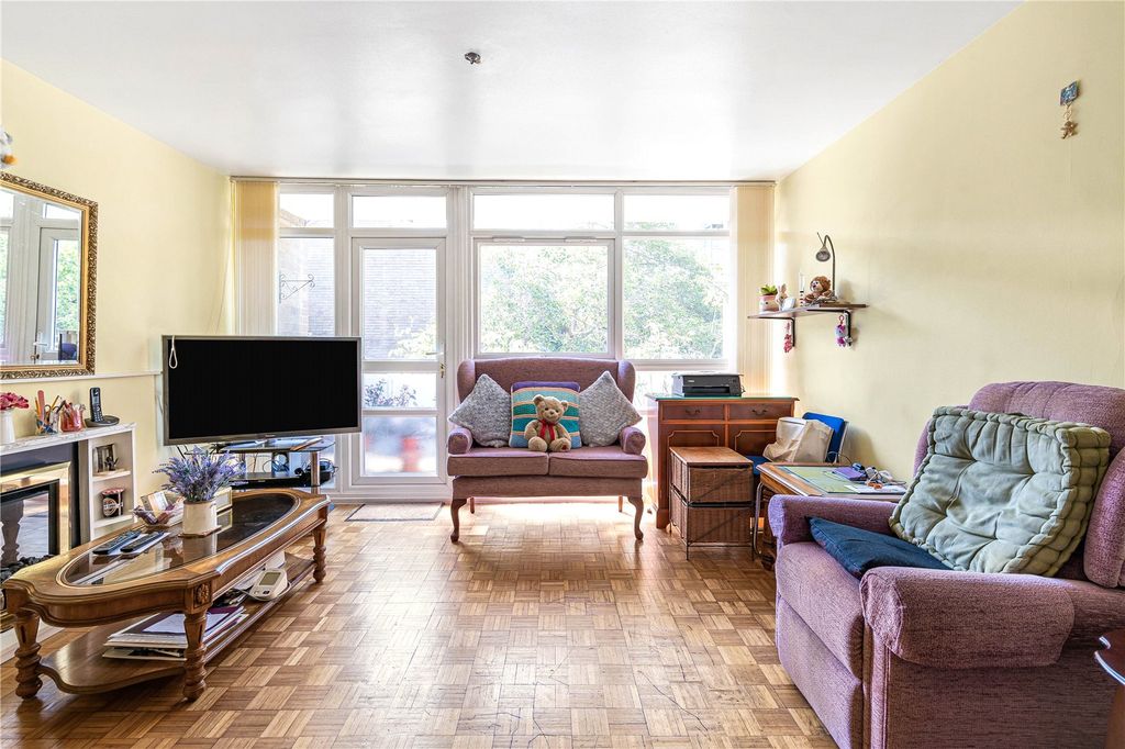 Property photo 3 of 13 Picture No. 09