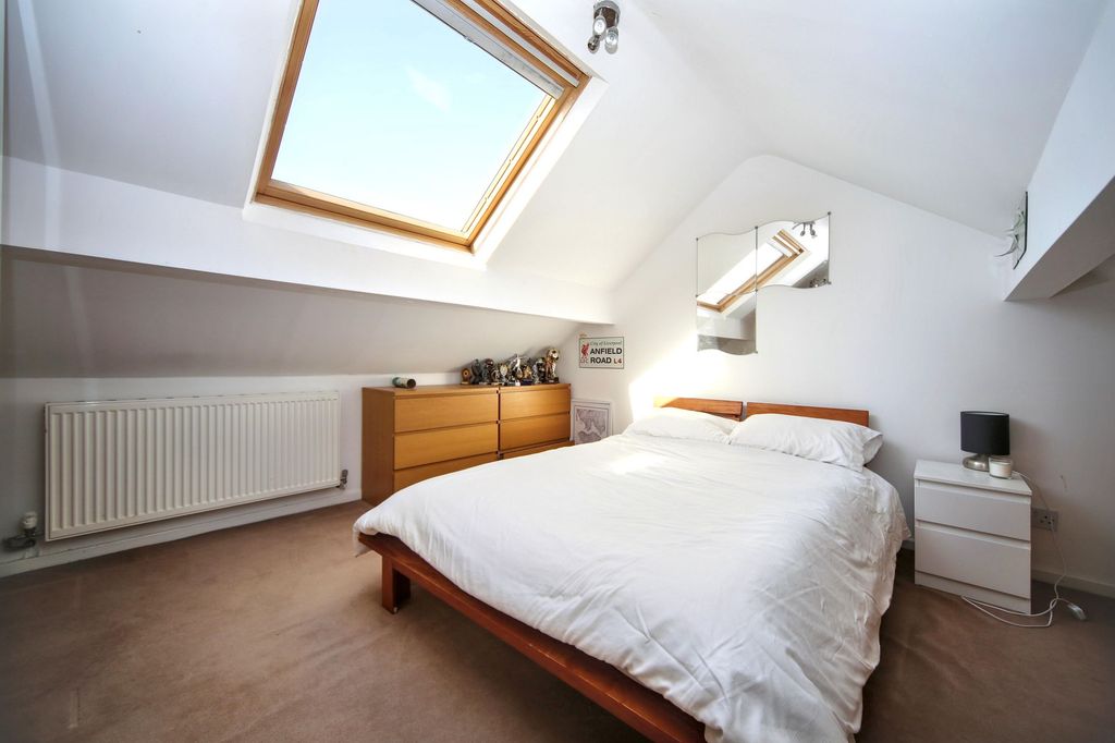 Property photo 3 of 26