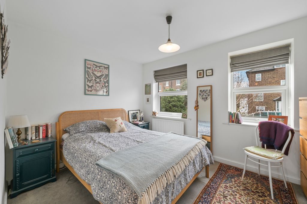 Property photo 3 of 7