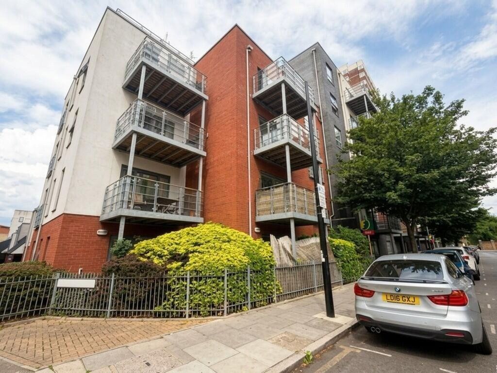 Property photo 1 of 1