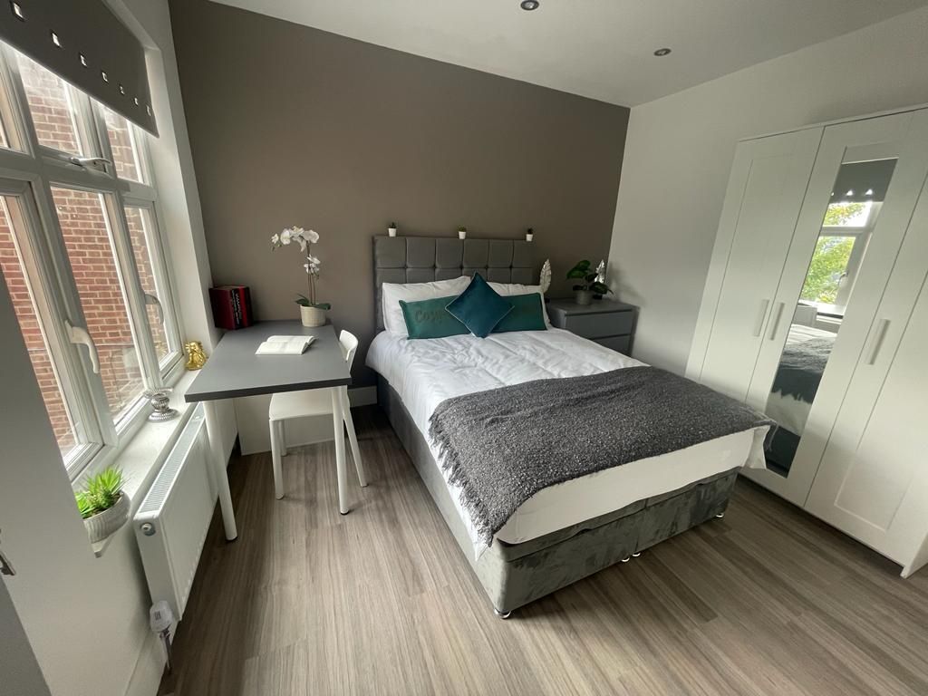 Property photo 1 of 4