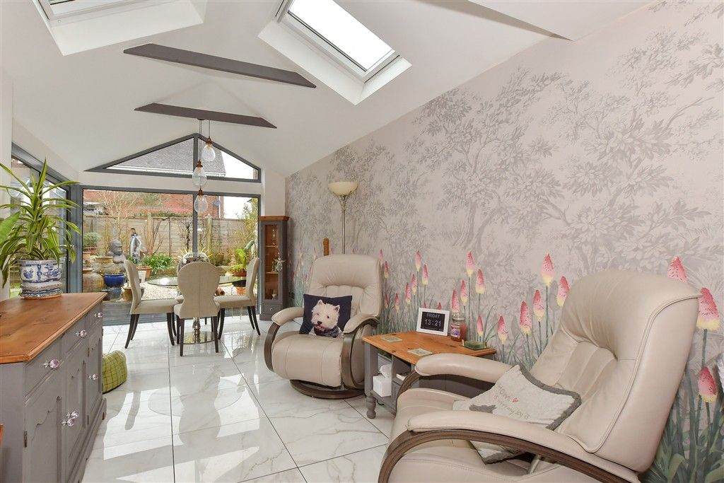 Property photo 3 of 15 Family Area