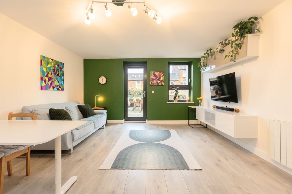 Property photo 3 of 19 Property Image 3