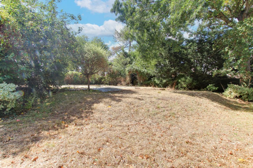 Property photo 3 of 36