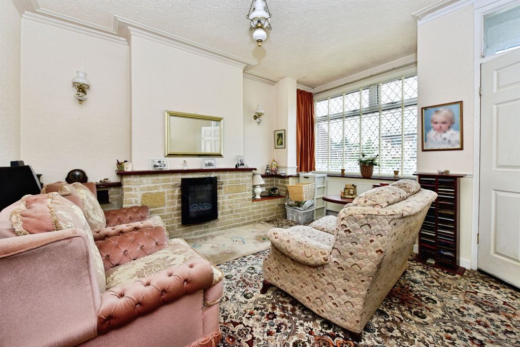 Property photo 2 of 14