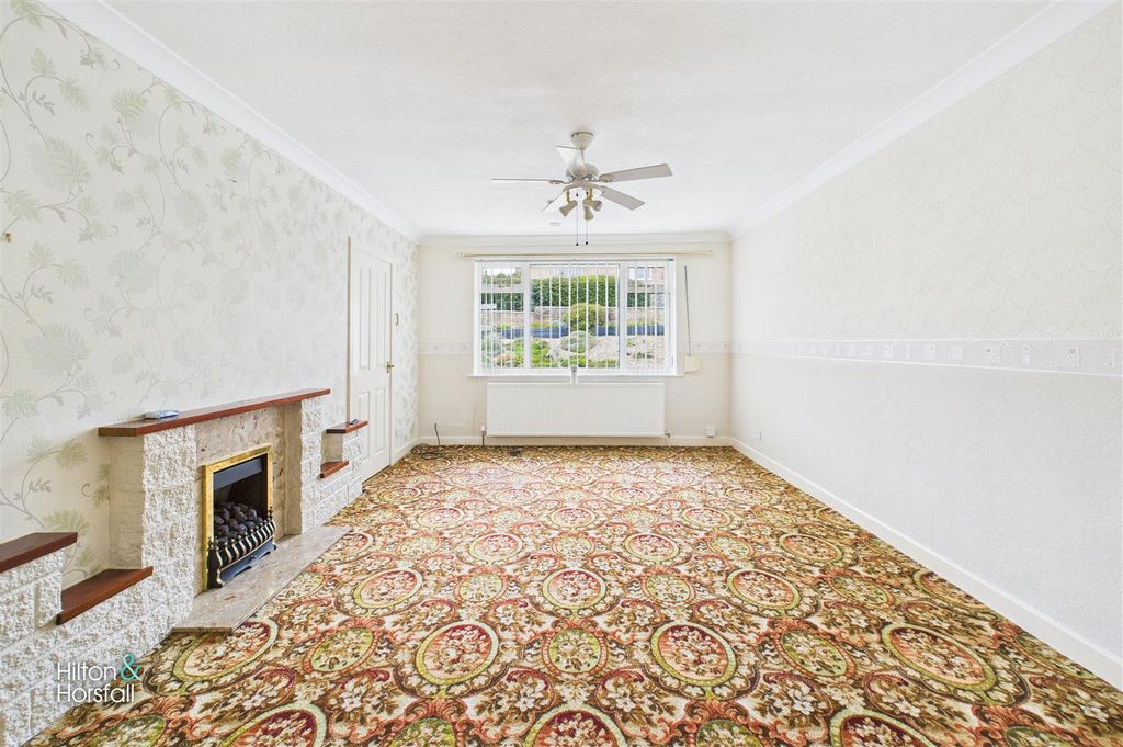 Property photo 2 of 11 Rylstone Drive