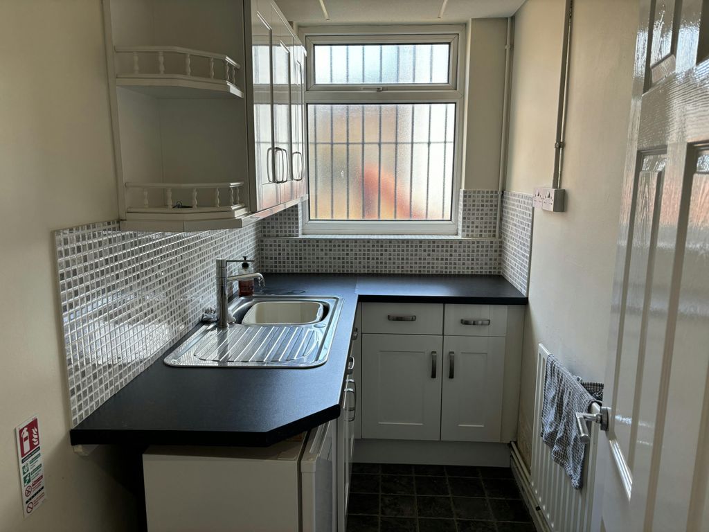Property photo 3 of 12 Image 3