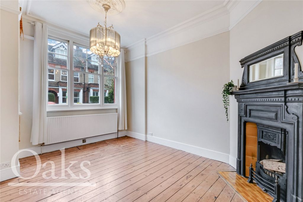 Property photo 2 of 14 Picture No. 03