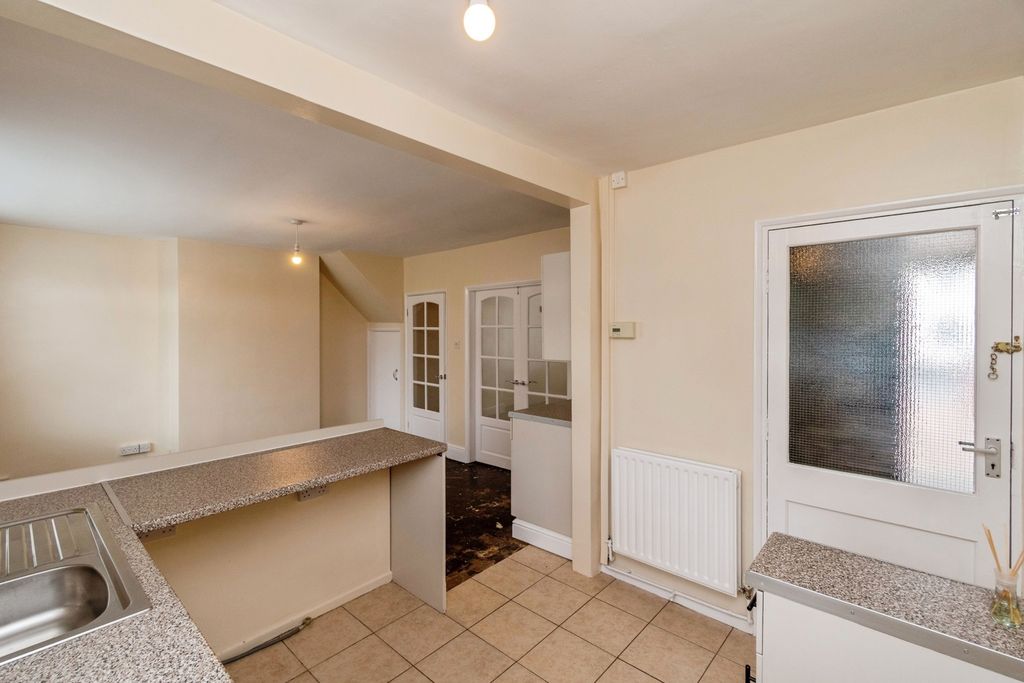 Property photo 2 of 20 Pbox-Img.Jpg