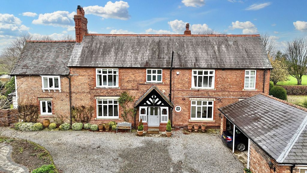 Property photo 2 of 41