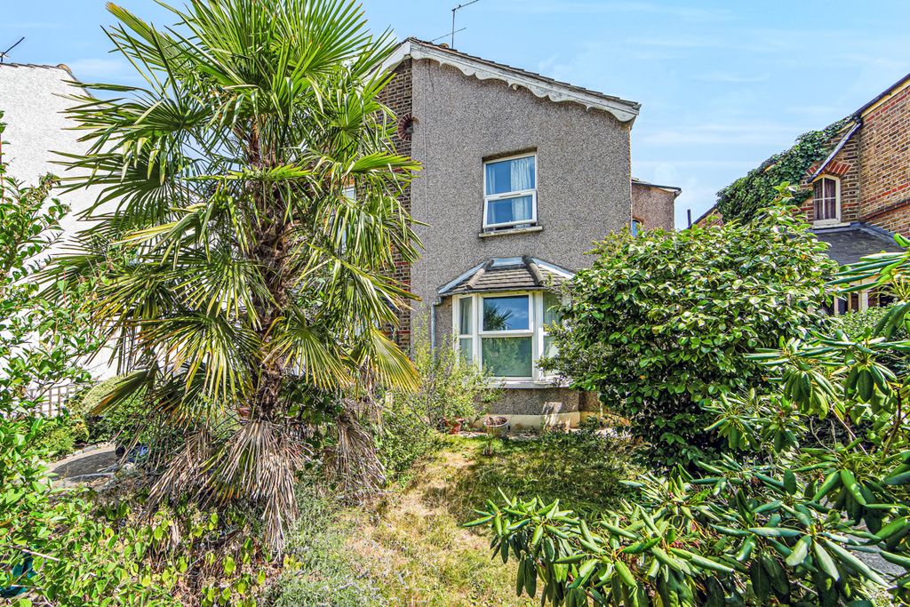 Property photo 2 of 10